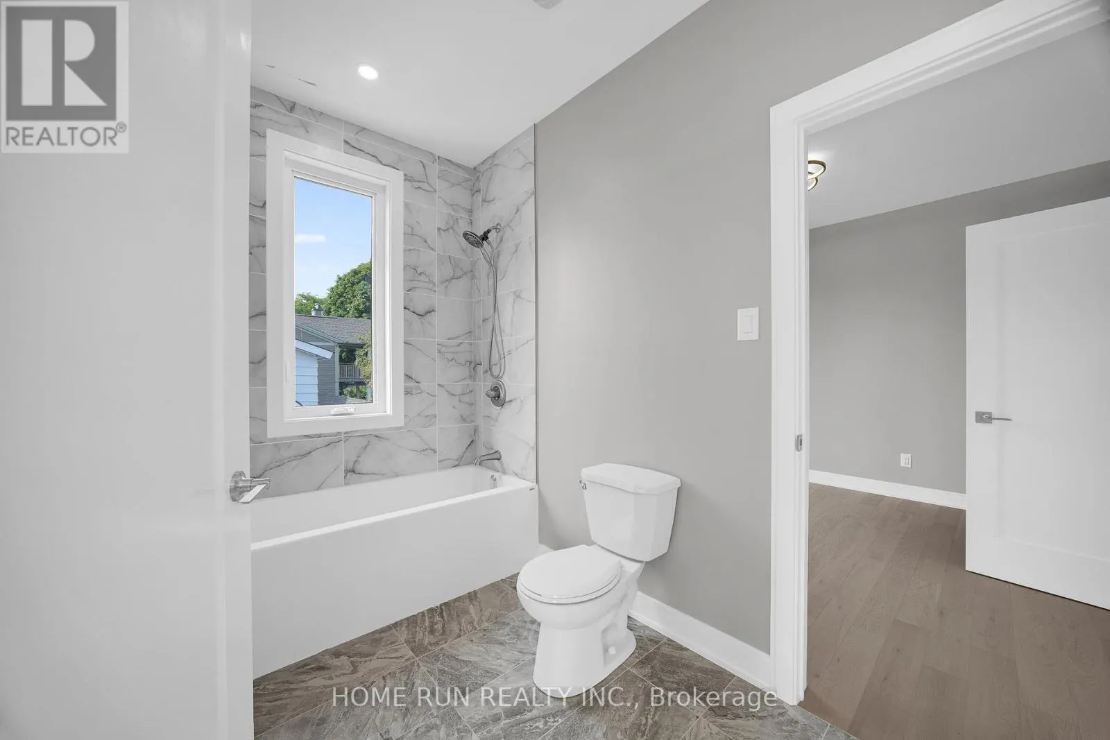 297 DOVERCOURT AVENUE