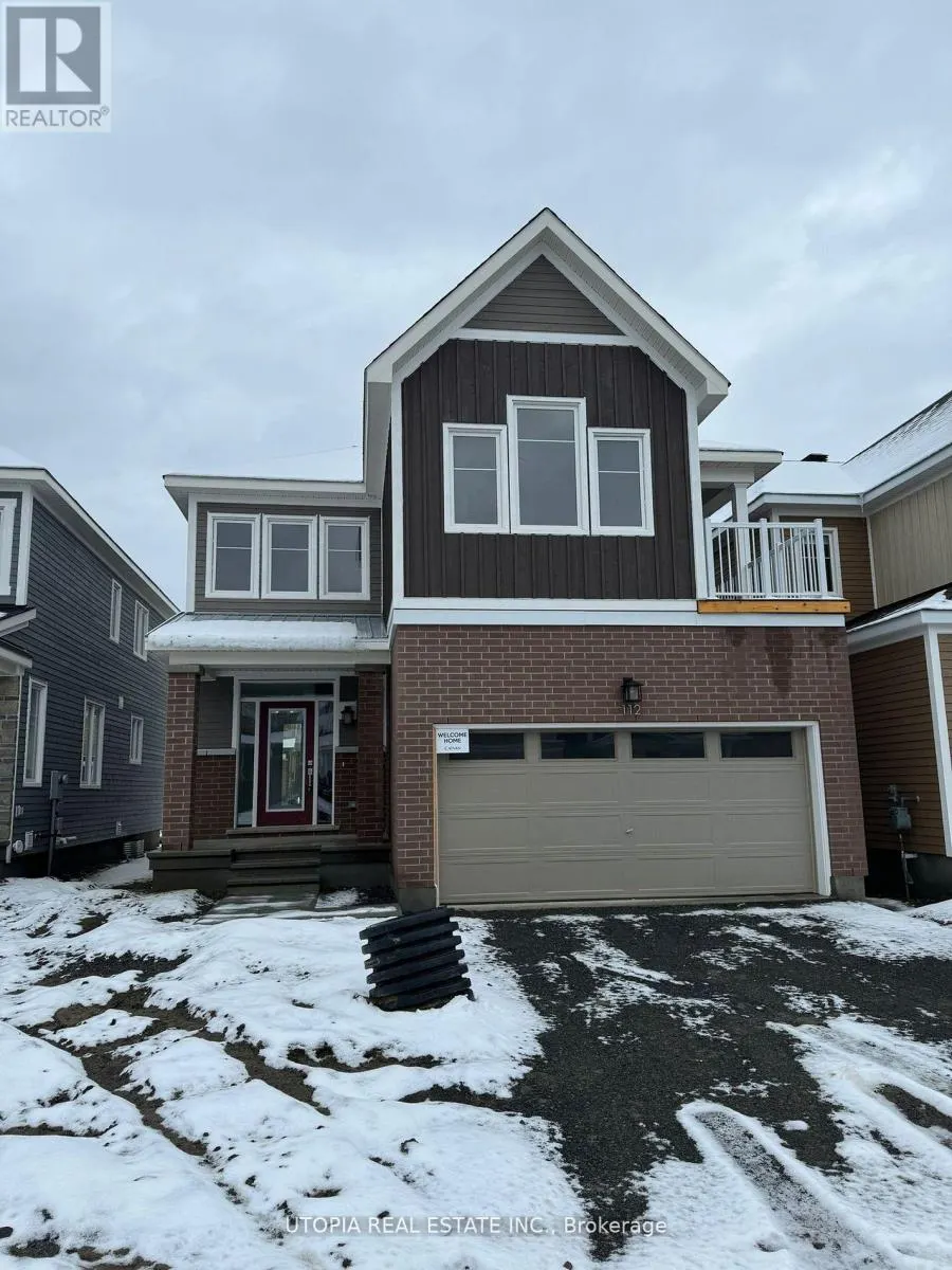 112 HACKAMORE CRESCENT