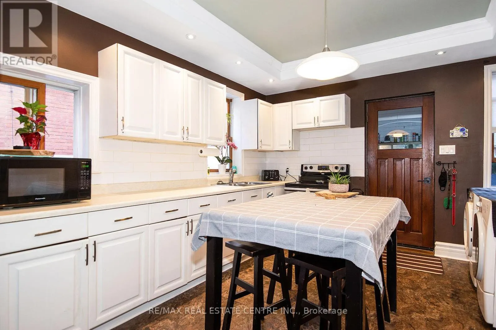 132 FIRST AVENUE E