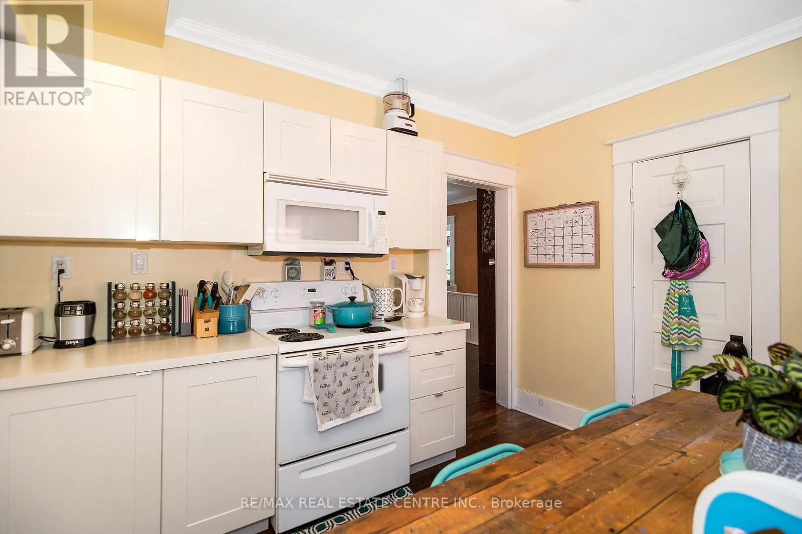 132 FIRST AVENUE E