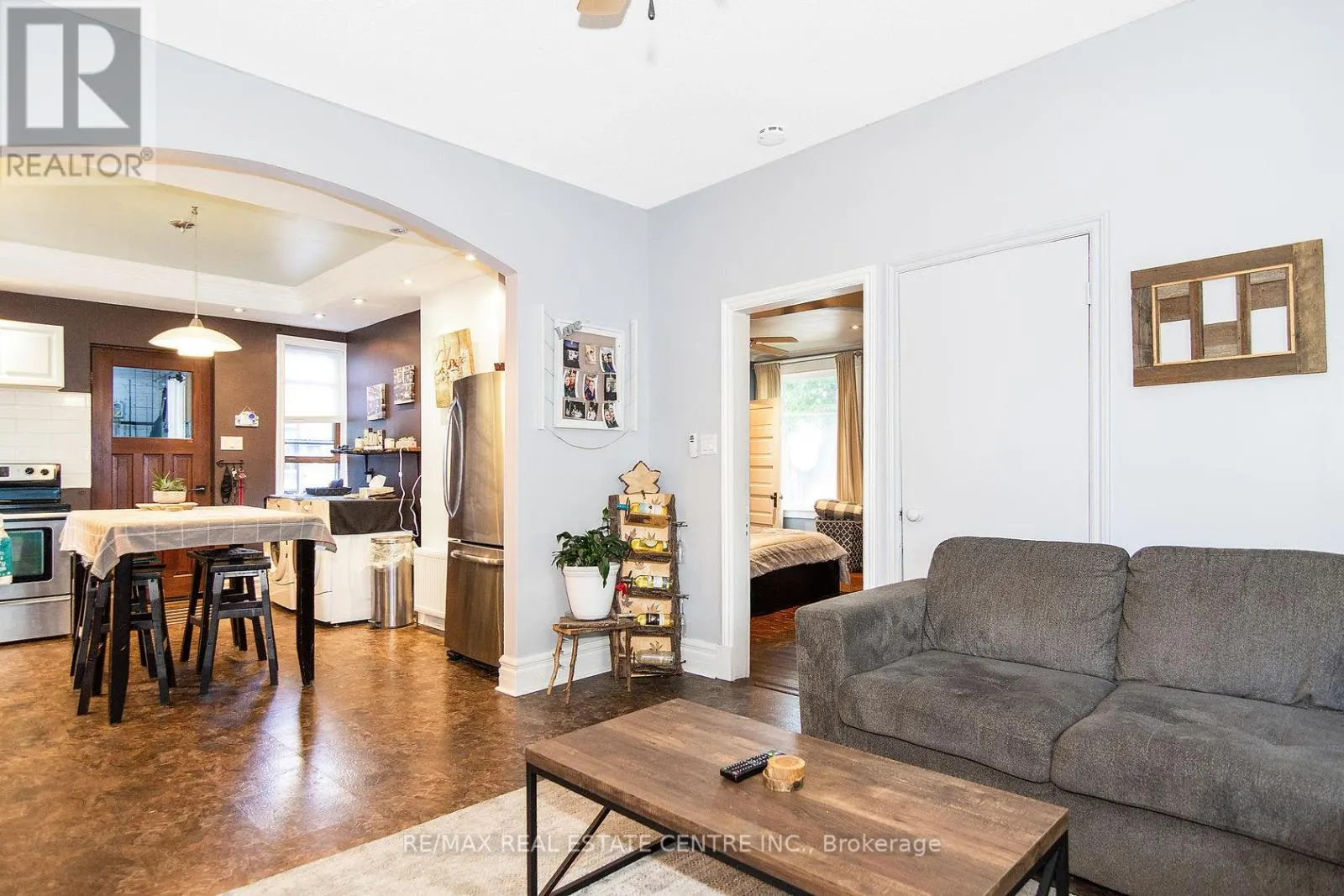132 FIRST AVENUE E