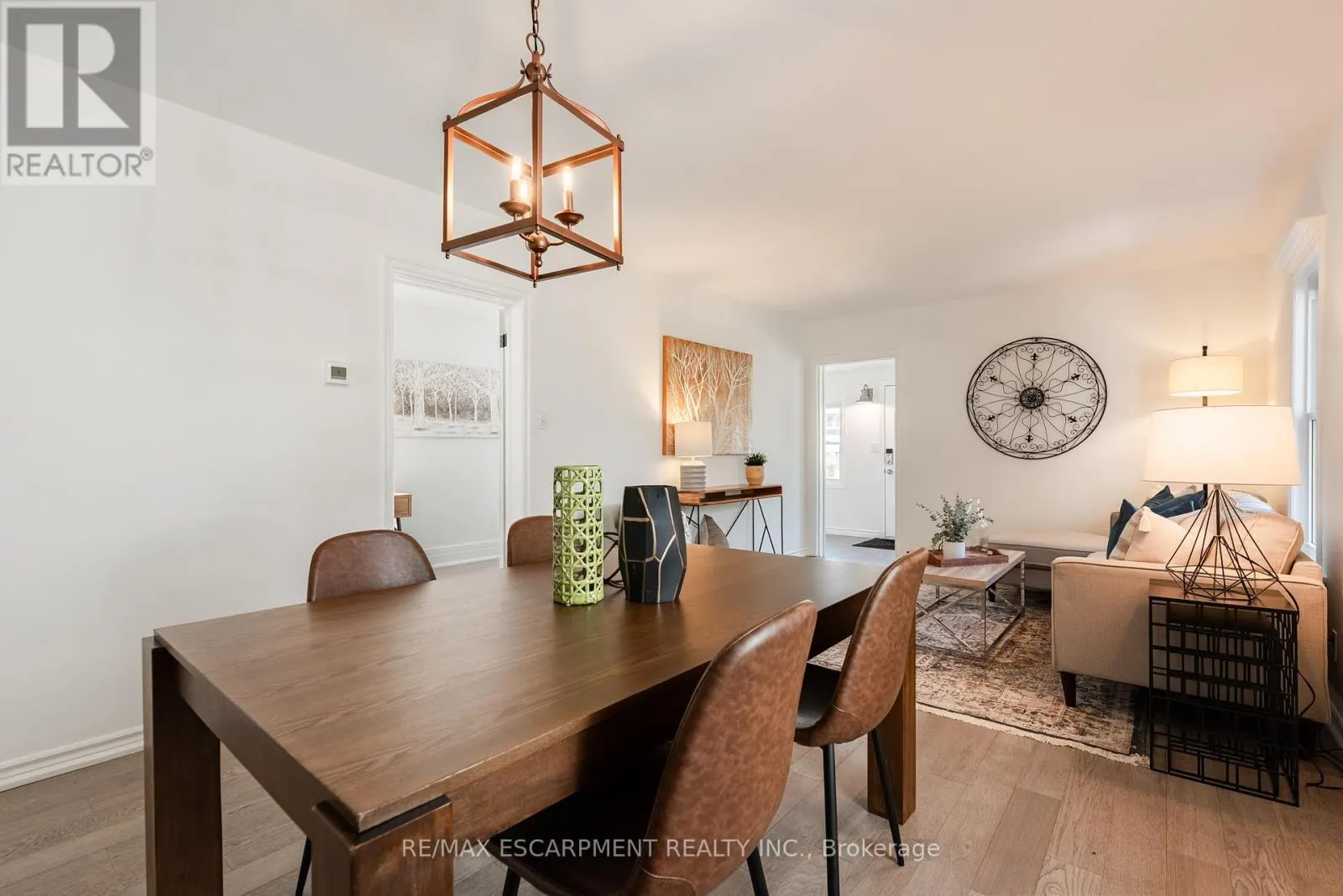 53 BAYVIEW DRIVE