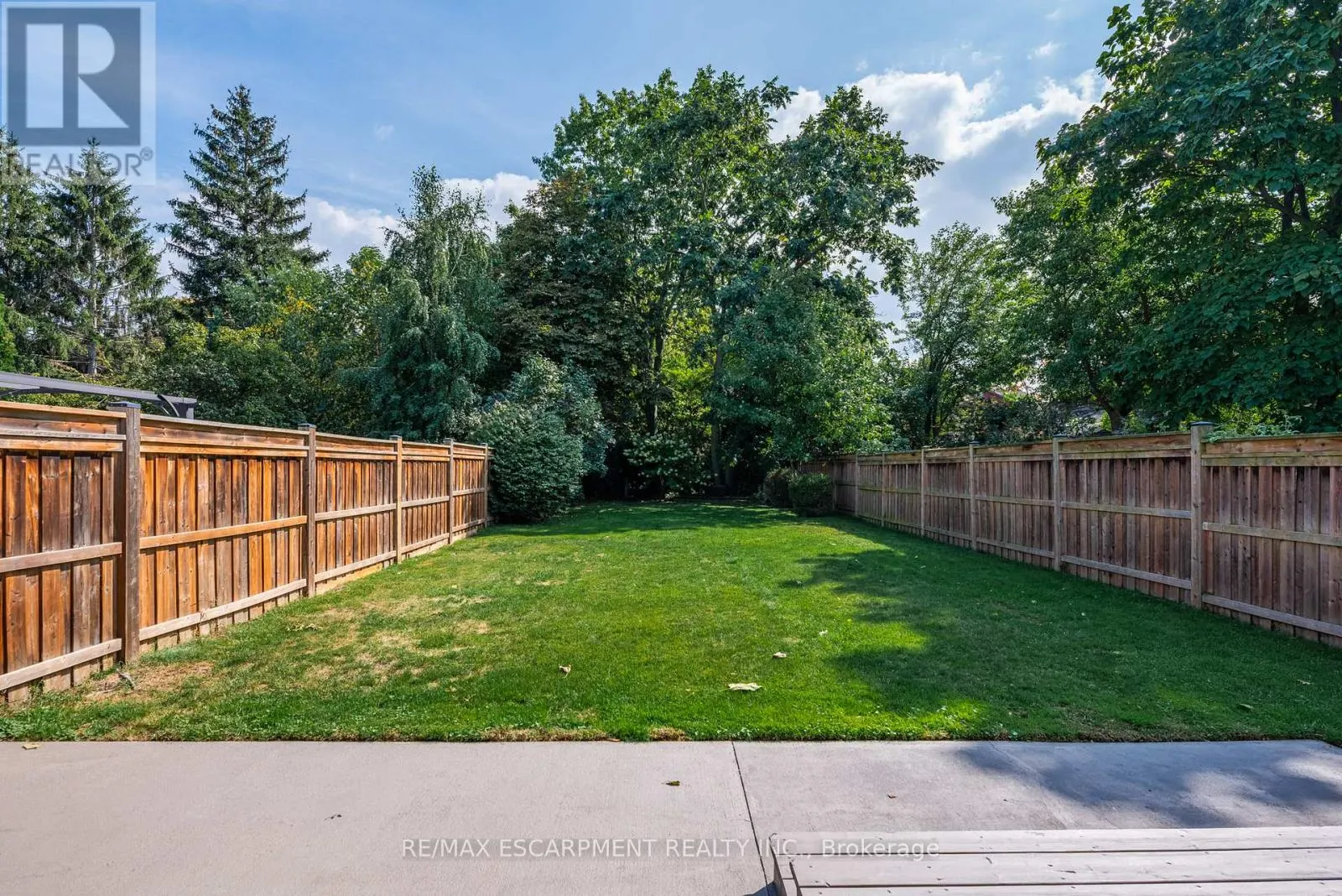 53 BAYVIEW DRIVE