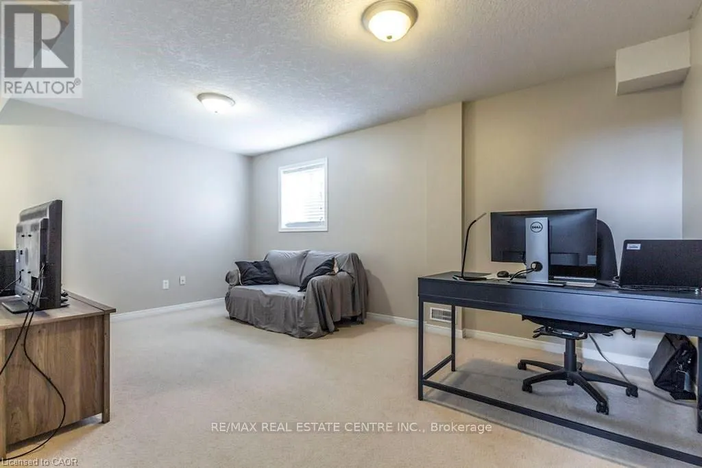 316 PARKVALE DRIVE