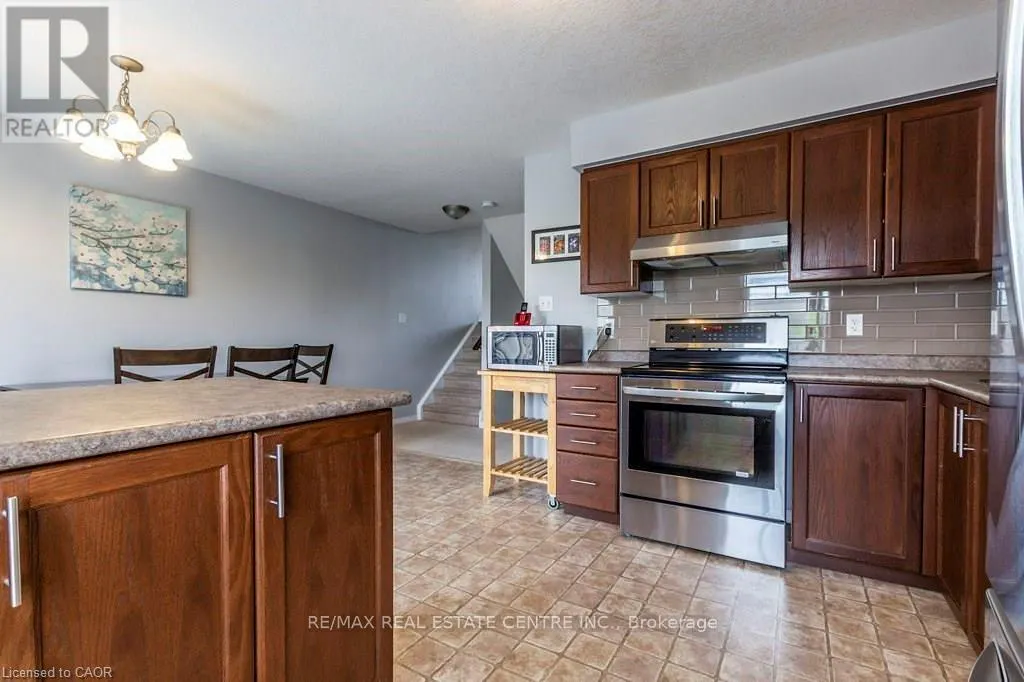 316 PARKVALE DRIVE