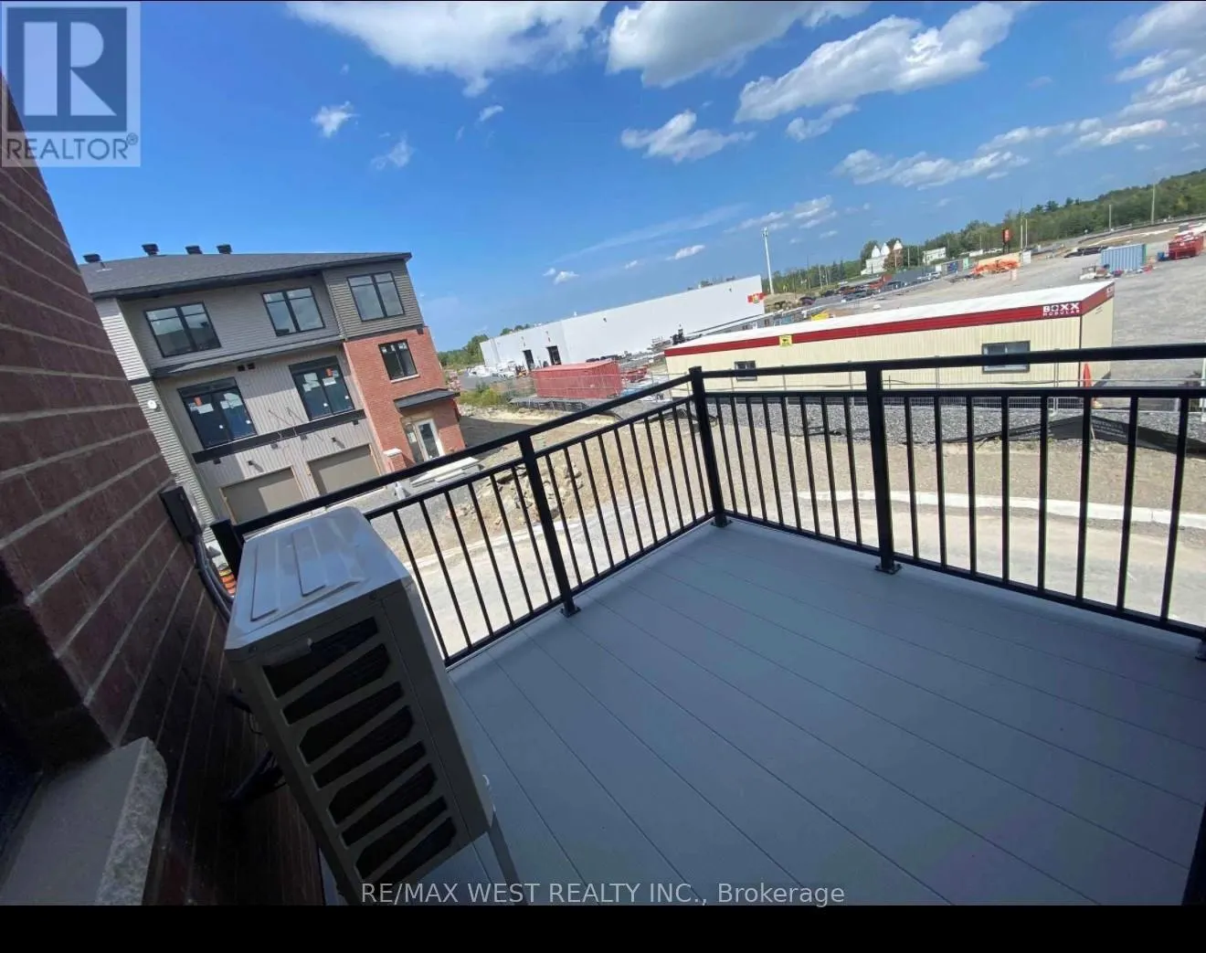 216 TUSSOCK PRIVATE