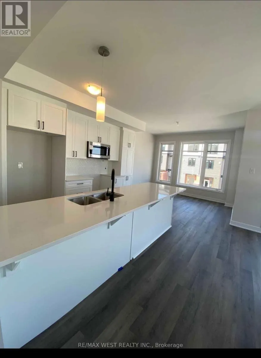 216 TUSSOCK PRIVATE