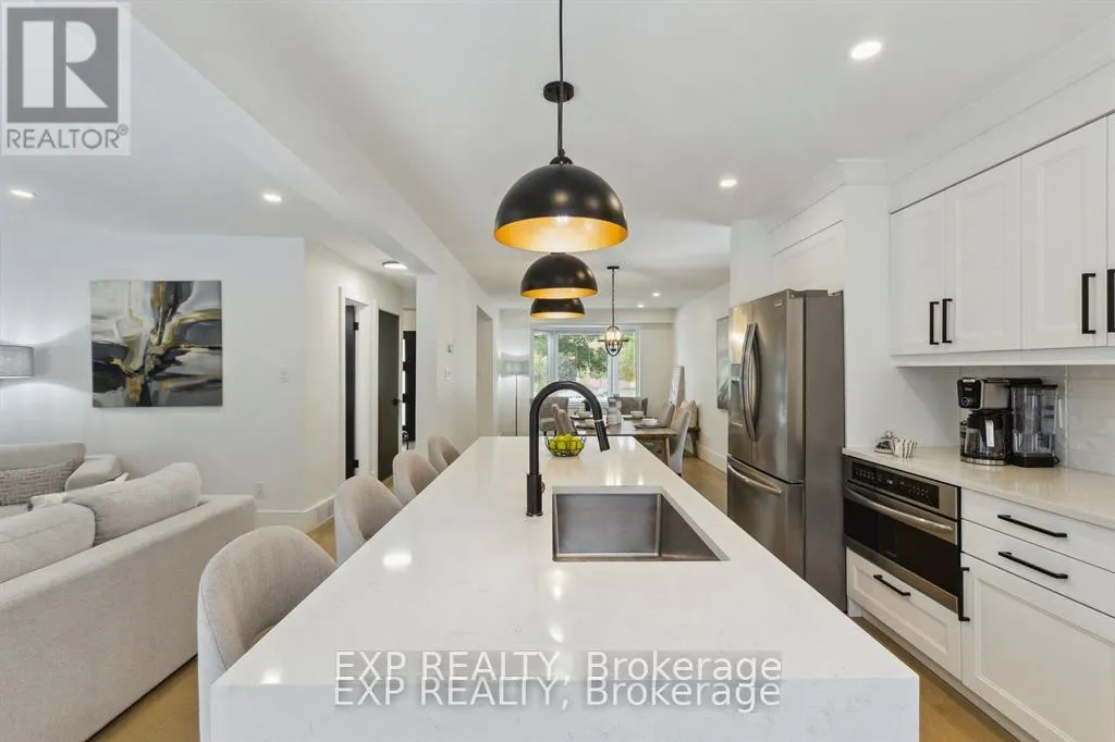 77 IMPERIAL ROAD N