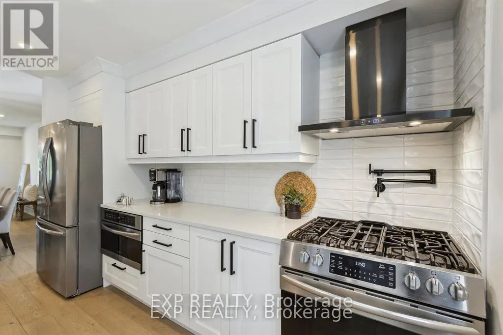 77 IMPERIAL ROAD N