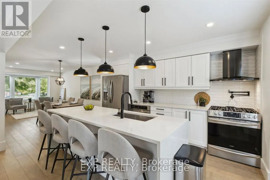 77 IMPERIAL ROAD N