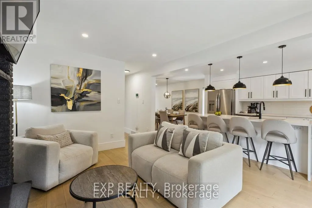 77 IMPERIAL ROAD N