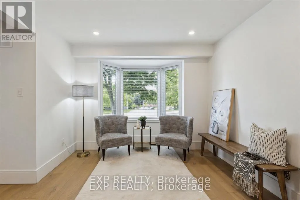 77 IMPERIAL ROAD N