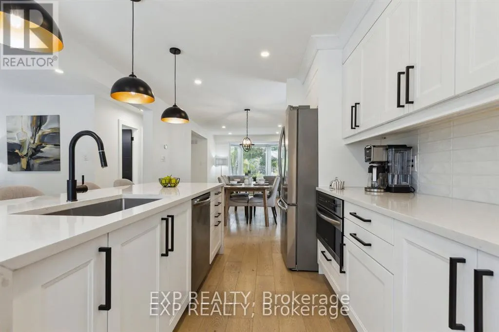 77 IMPERIAL ROAD N