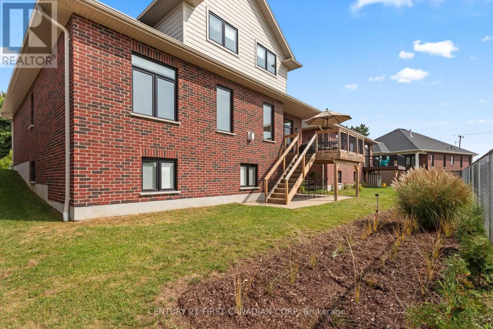 3 - 10038 OXBOW DRIVE, #3