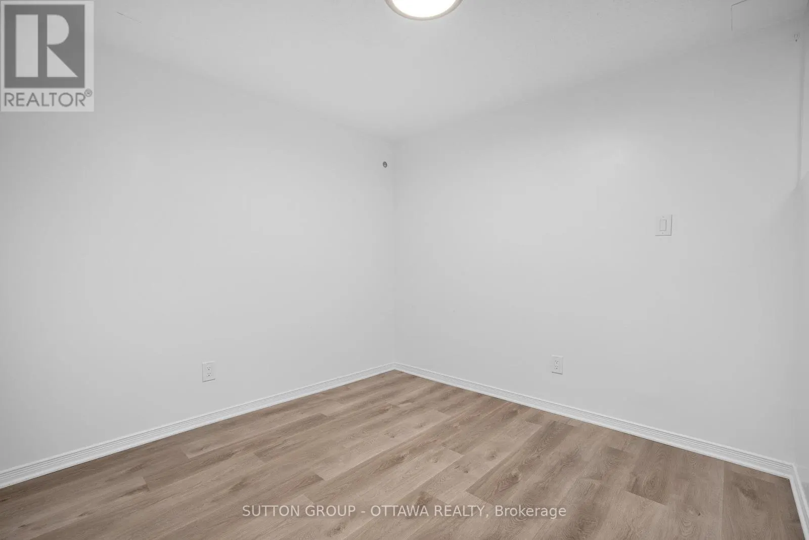 313 STONEWAY DRIVE
