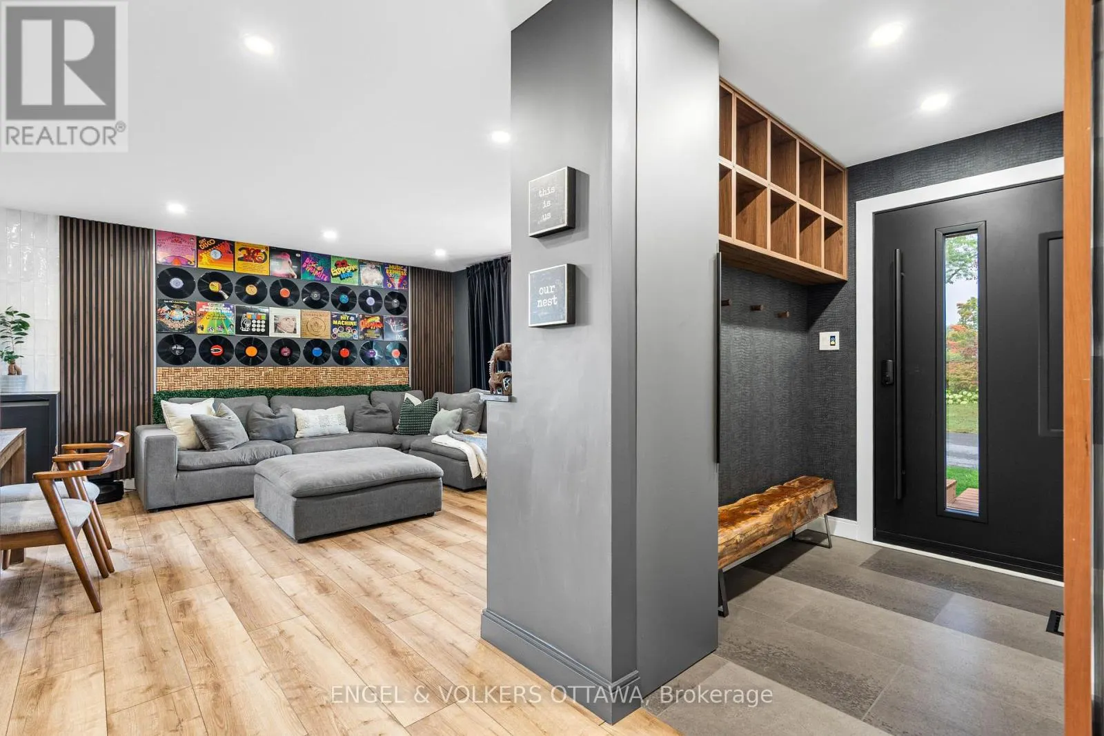 2 DAVIES COURT