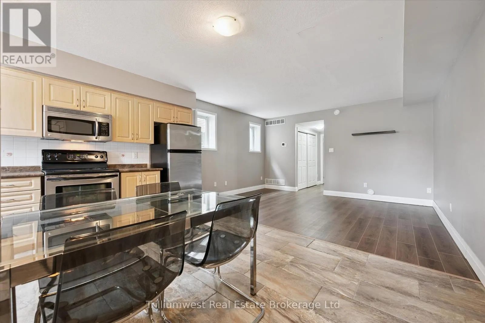 19C - 50 HOWE DRIVE, #19C