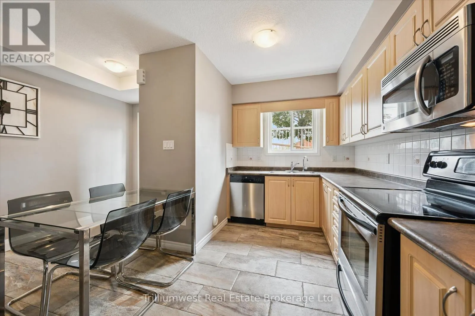 19C - 50 HOWE DRIVE, #19C