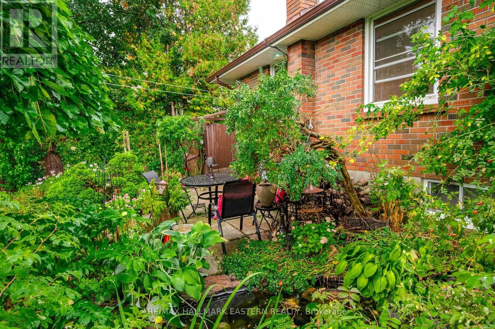 385 BELLEVUE STREET