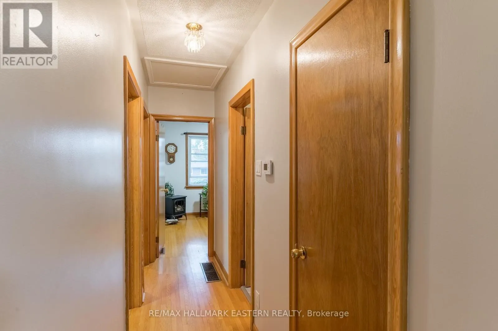 385 BELLEVUE STREET