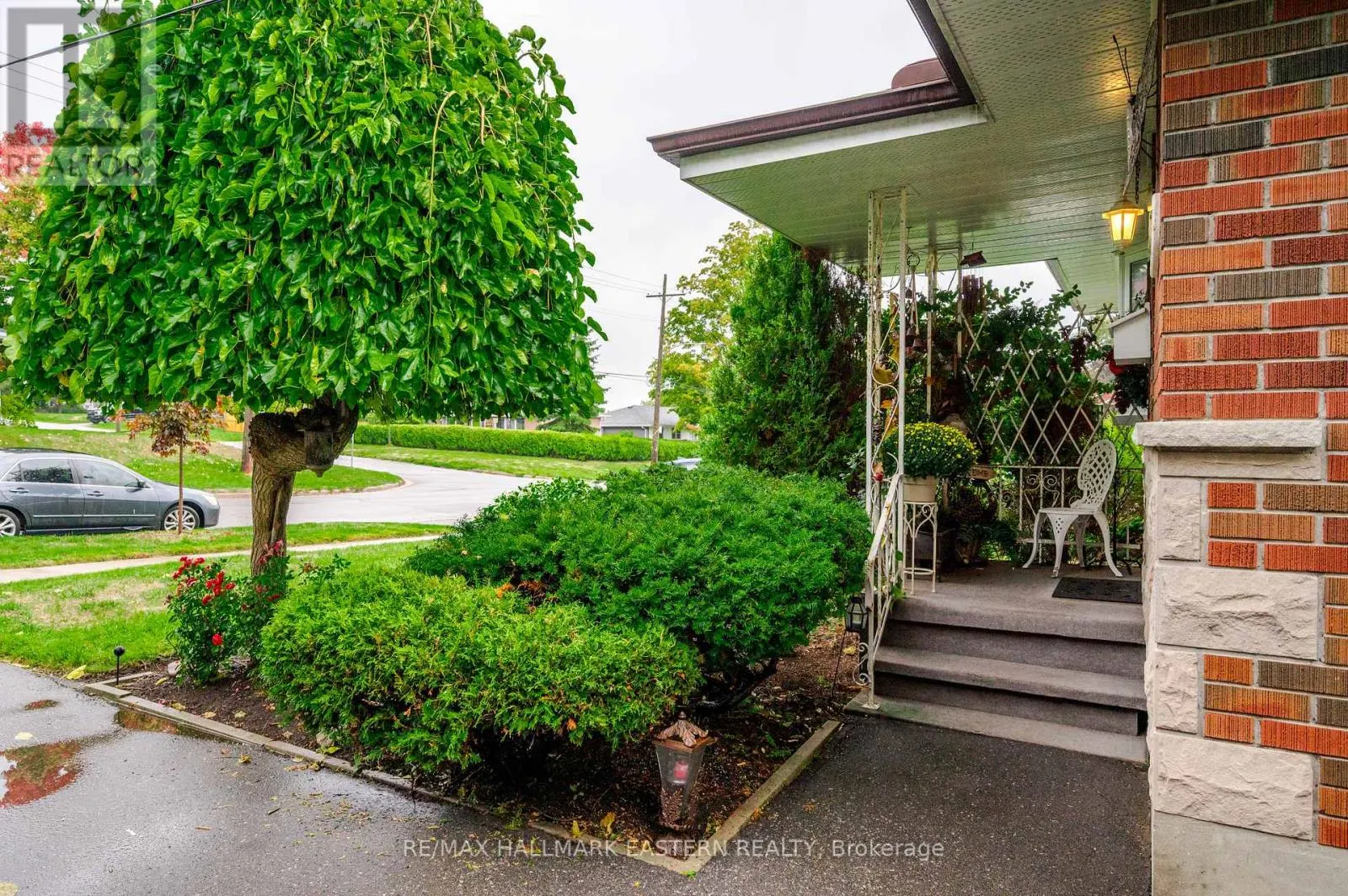 385 BELLEVUE STREET