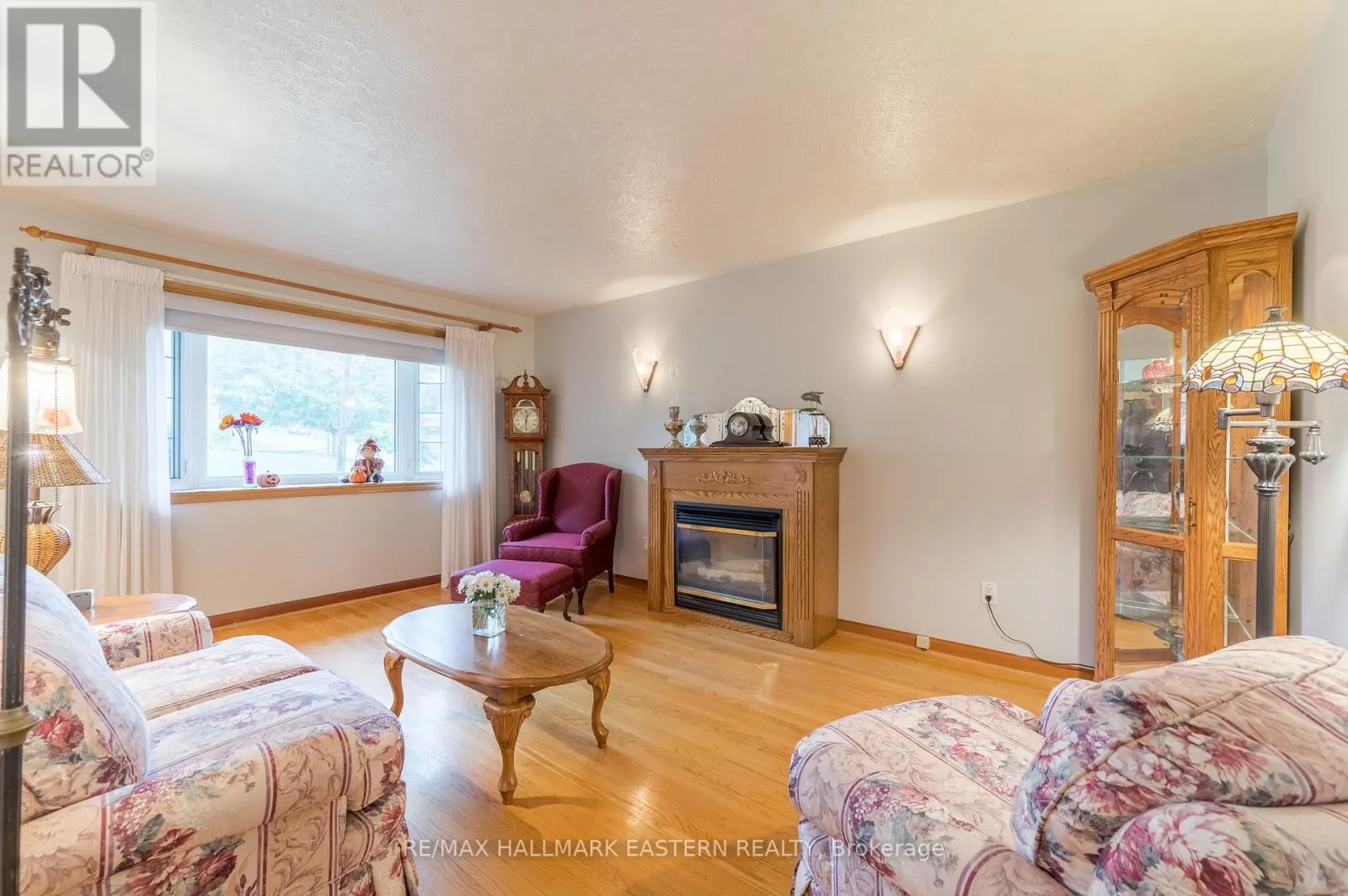 385 BELLEVUE STREET