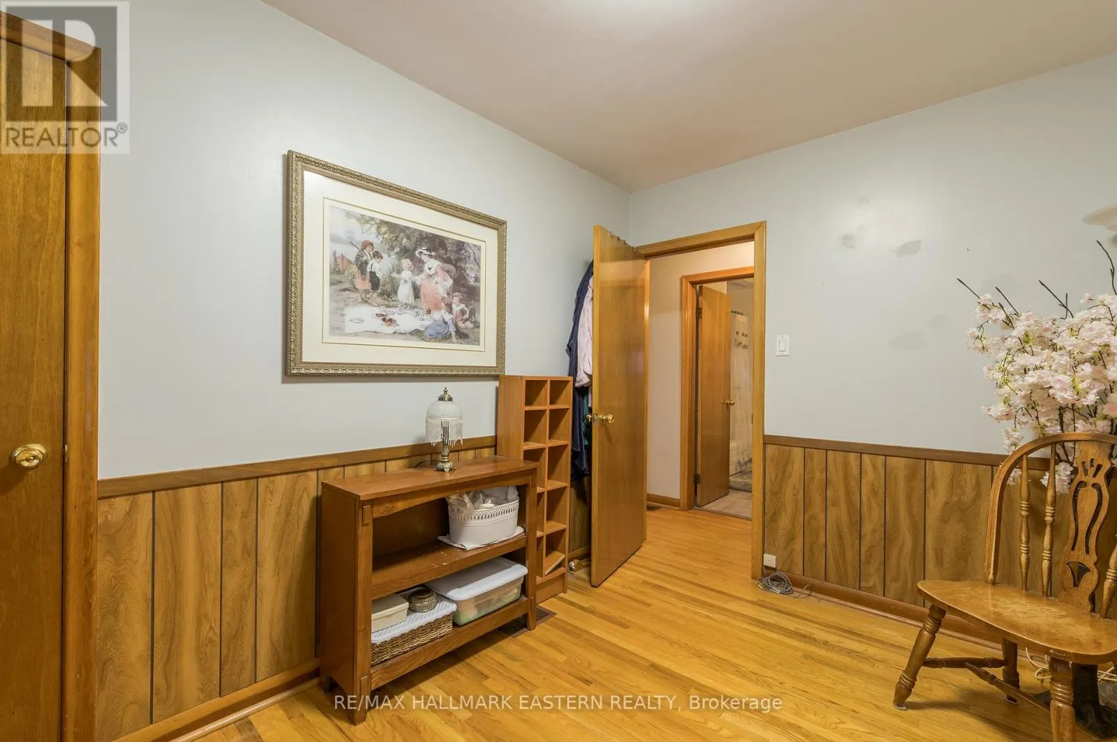 385 BELLEVUE STREET