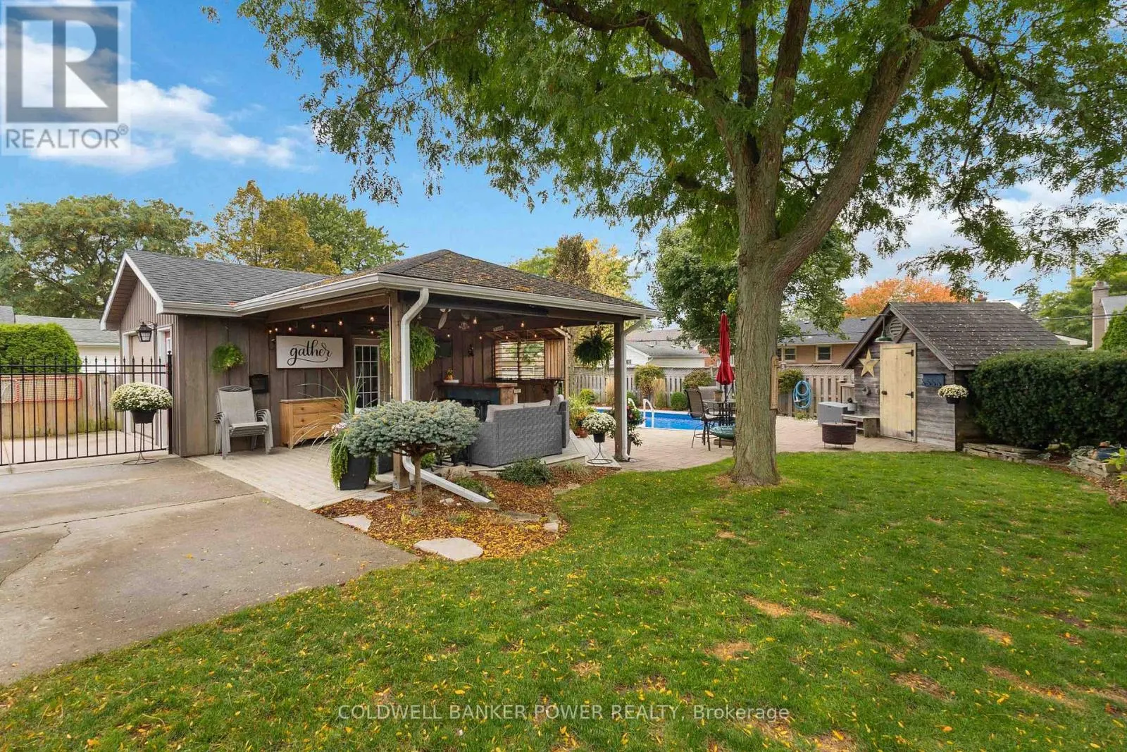 189 STARLIGHT AVENUE