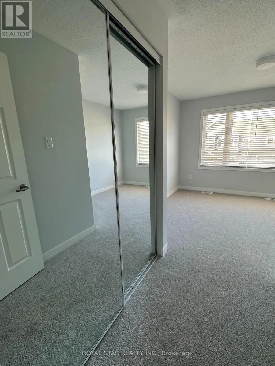 238 BILLRIAN CRESCENT