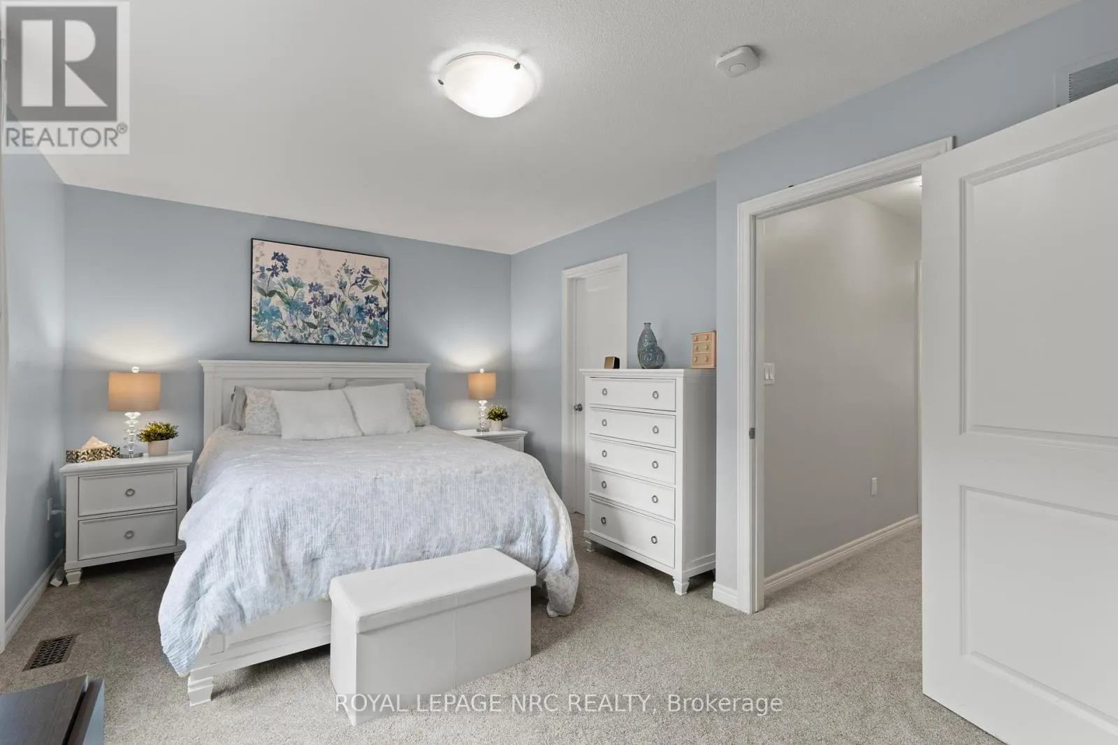 15 - 377 GLANCASTER ROAD, #15