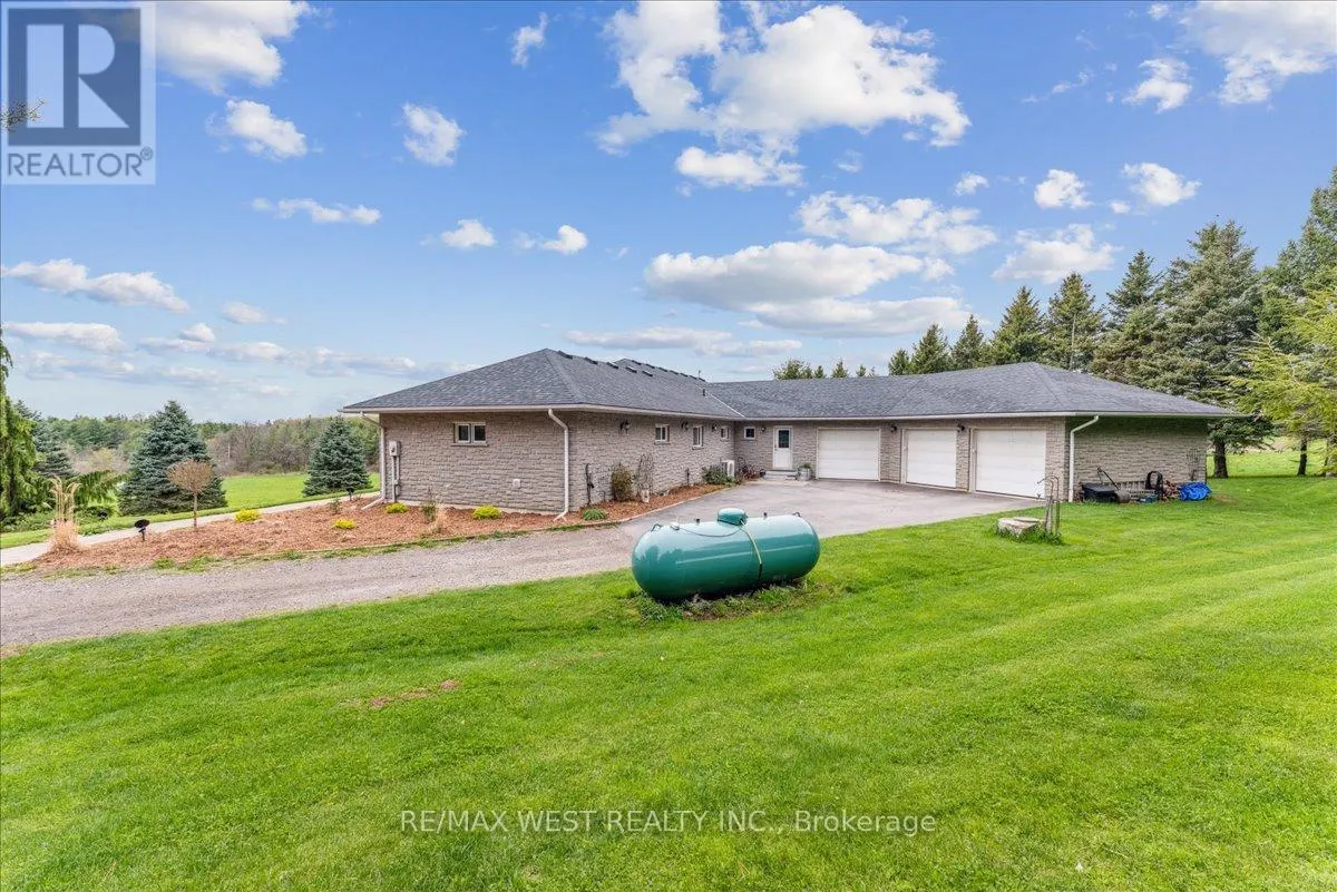 331 MOUNTSBERG ROAD