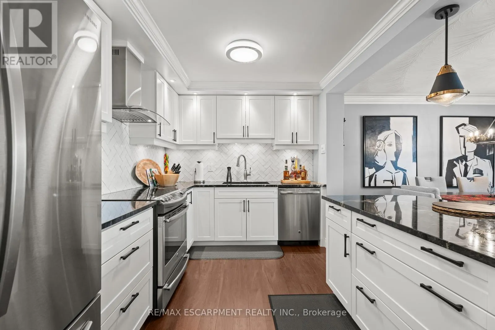 1103 - 40 HARRISFORD STREET