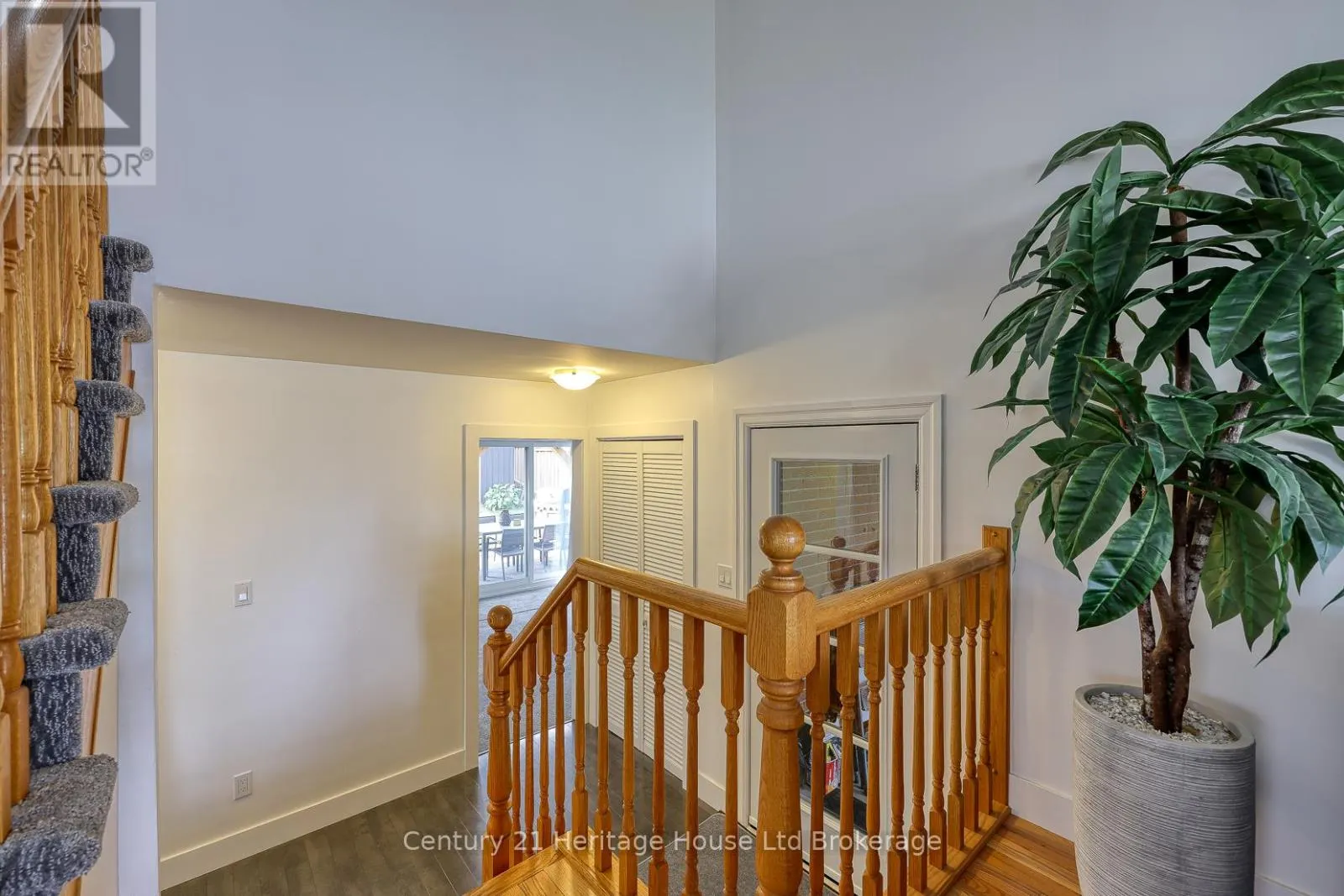 275 CARTIER DRIVE N