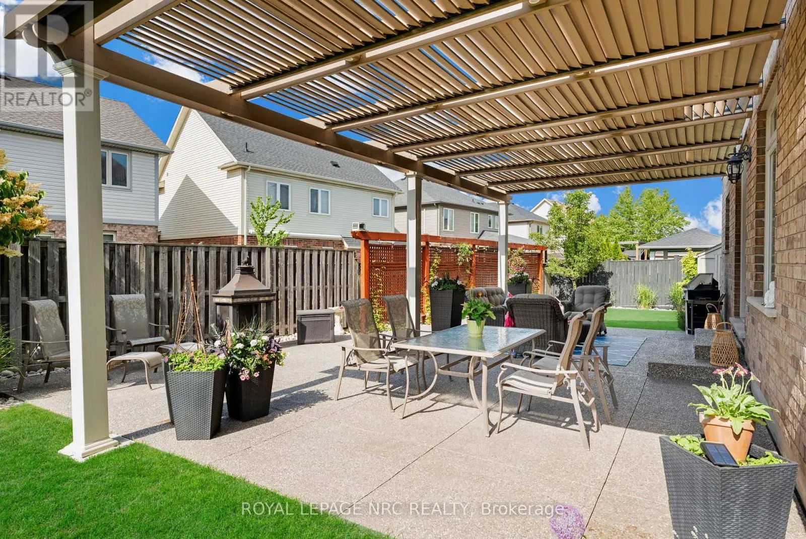 13 ALEX GRANT PLACE