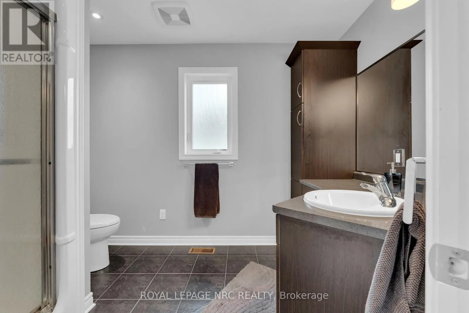 13 ALEX GRANT PLACE
