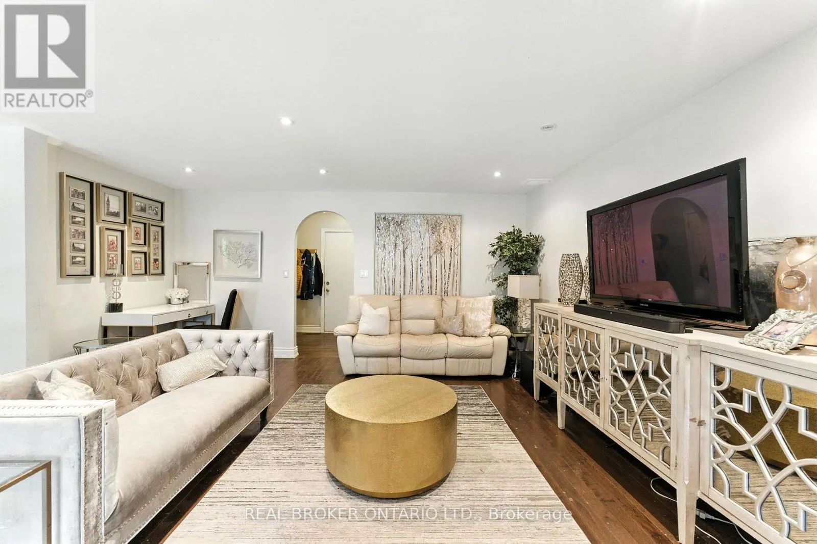 267 MEMORIAL DRIVE