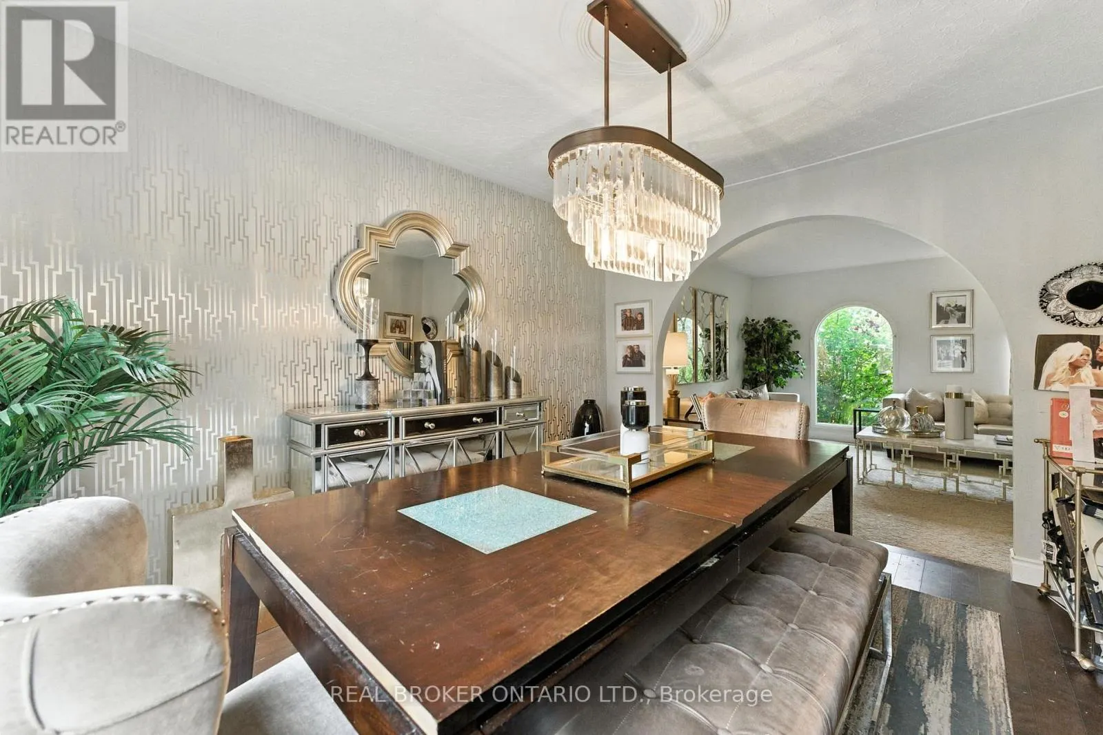 267 MEMORIAL DRIVE