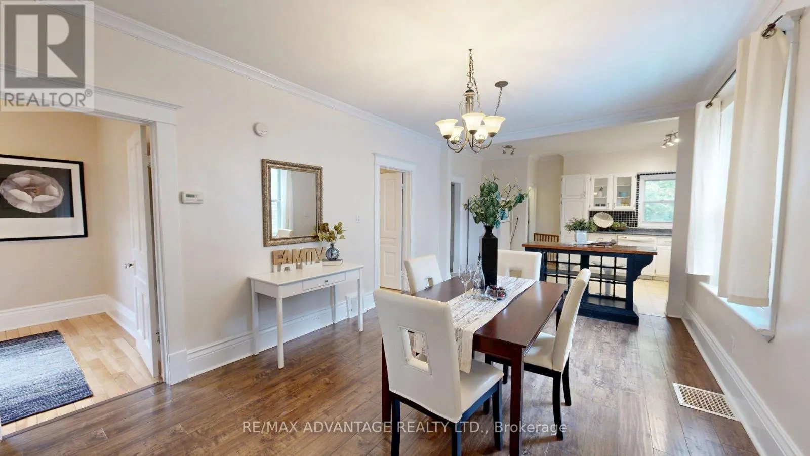 137 WOODWARD AVENUE
