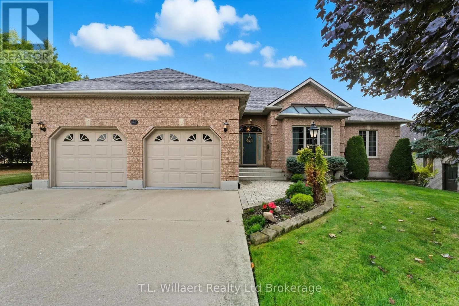 51 DEMEYERE AVENUE