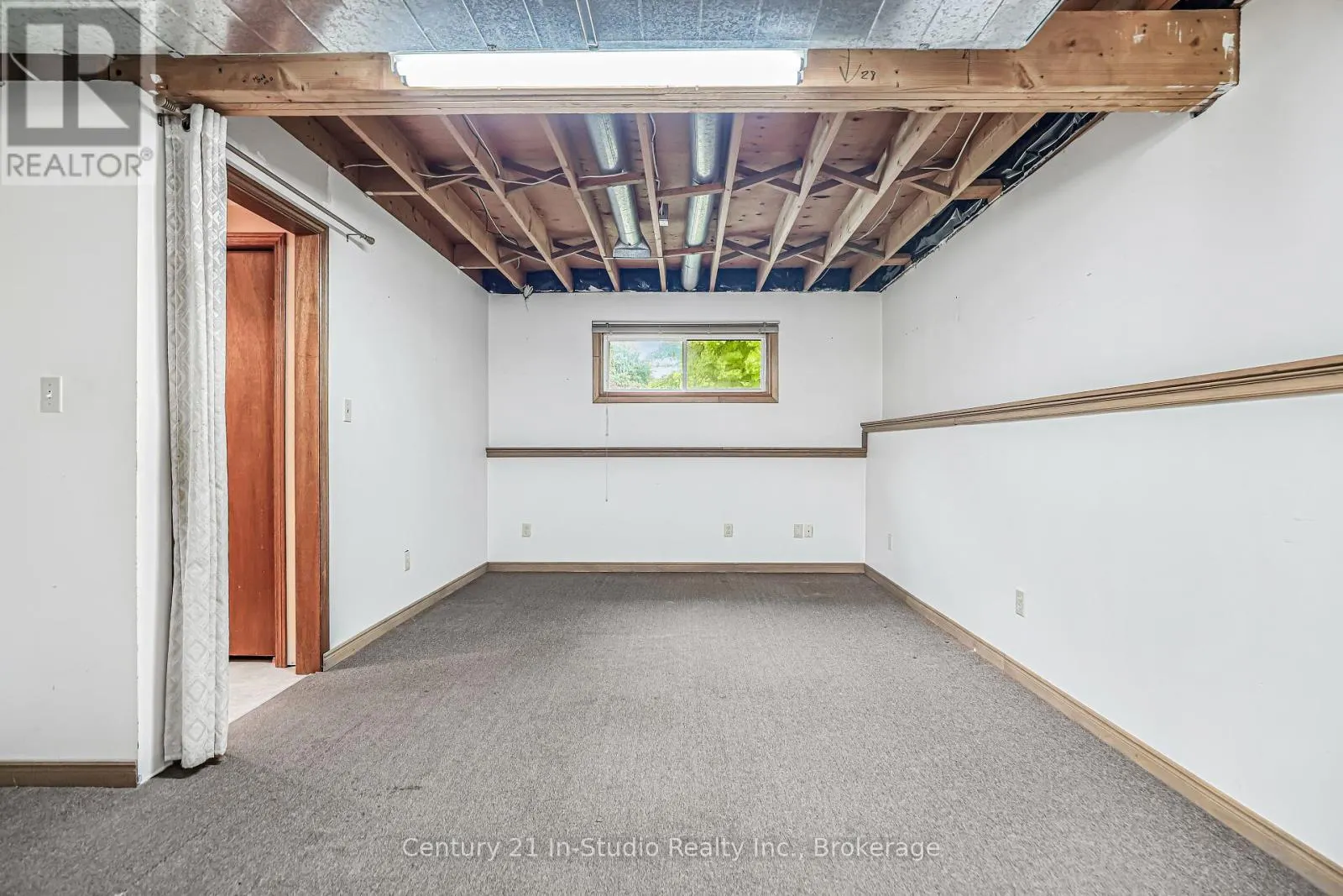 526 CRAWFORD STREET