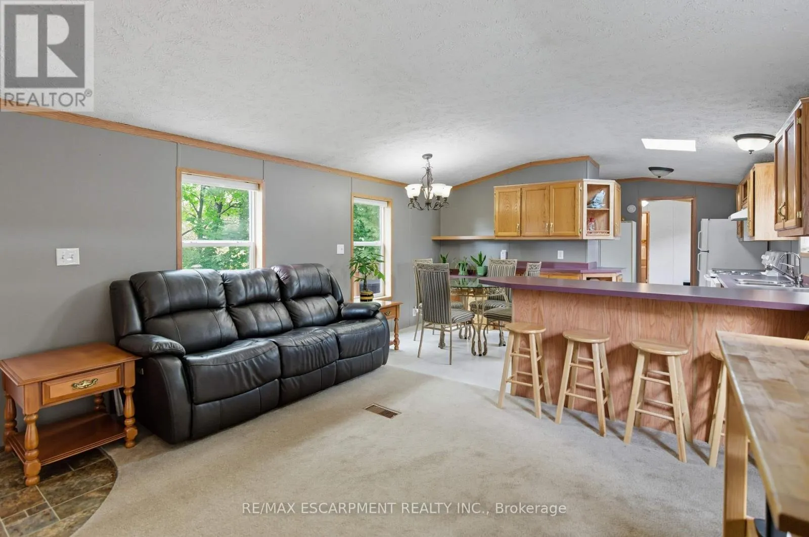 31 - 1294 8TH CONCESSION ROAD W