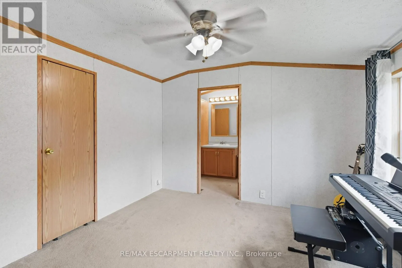 31 - 1294 8TH CONCESSION ROAD W