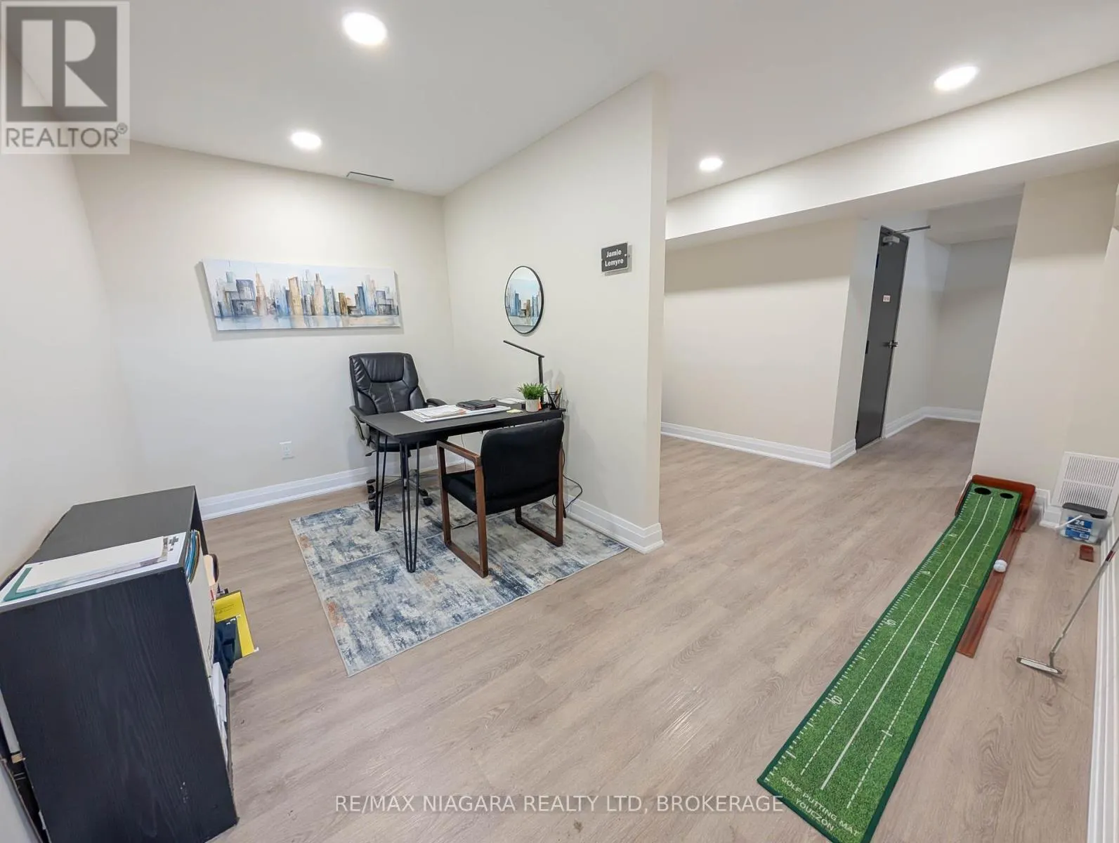 LOWER UNIT - 174 EASTCHESTER AVENUE, #Lower Unit
