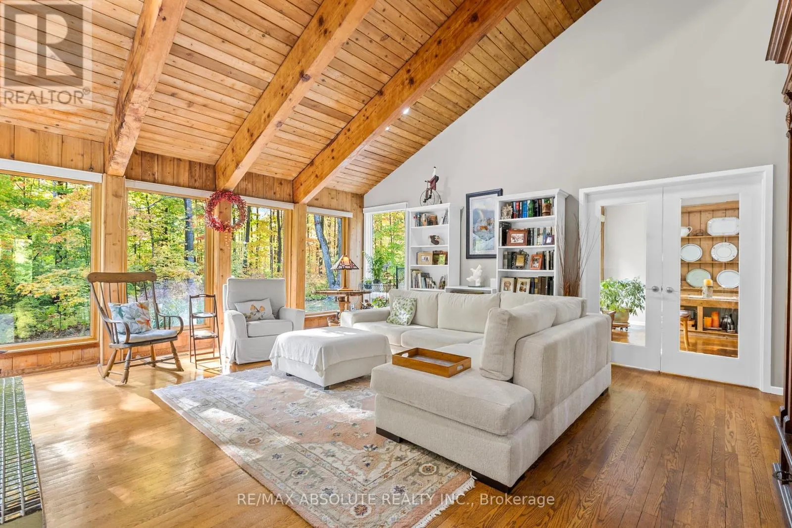 109 PINERIDGE ROAD