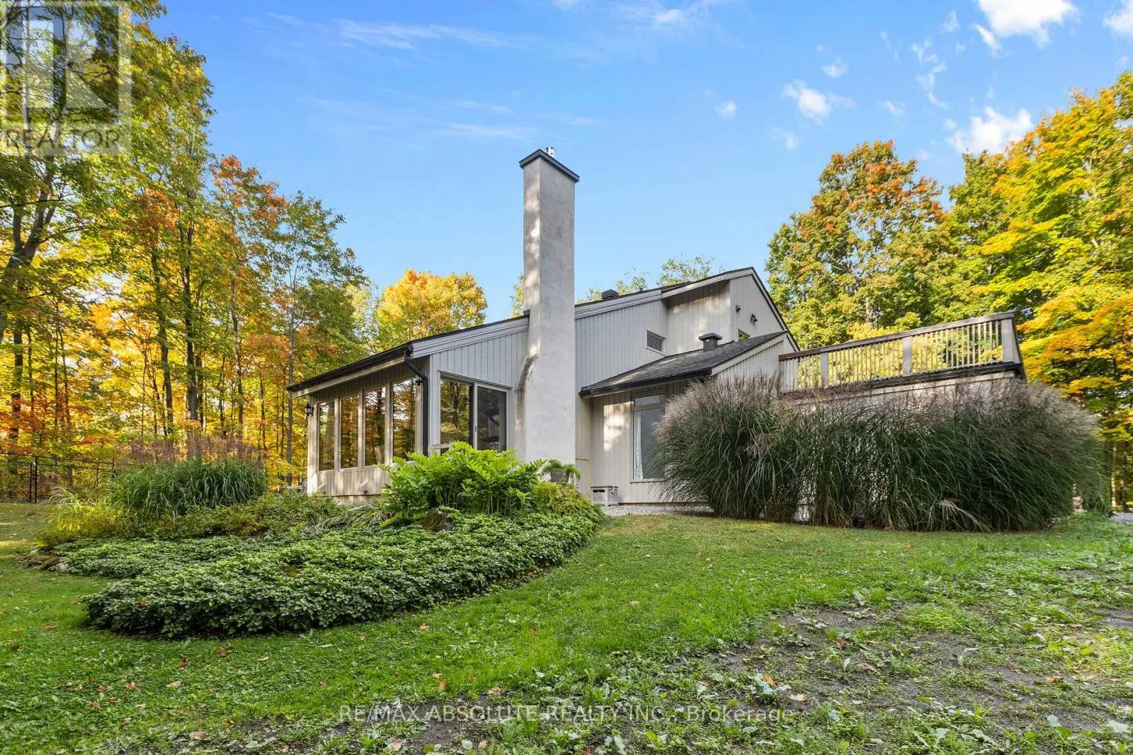 109 PINERIDGE ROAD