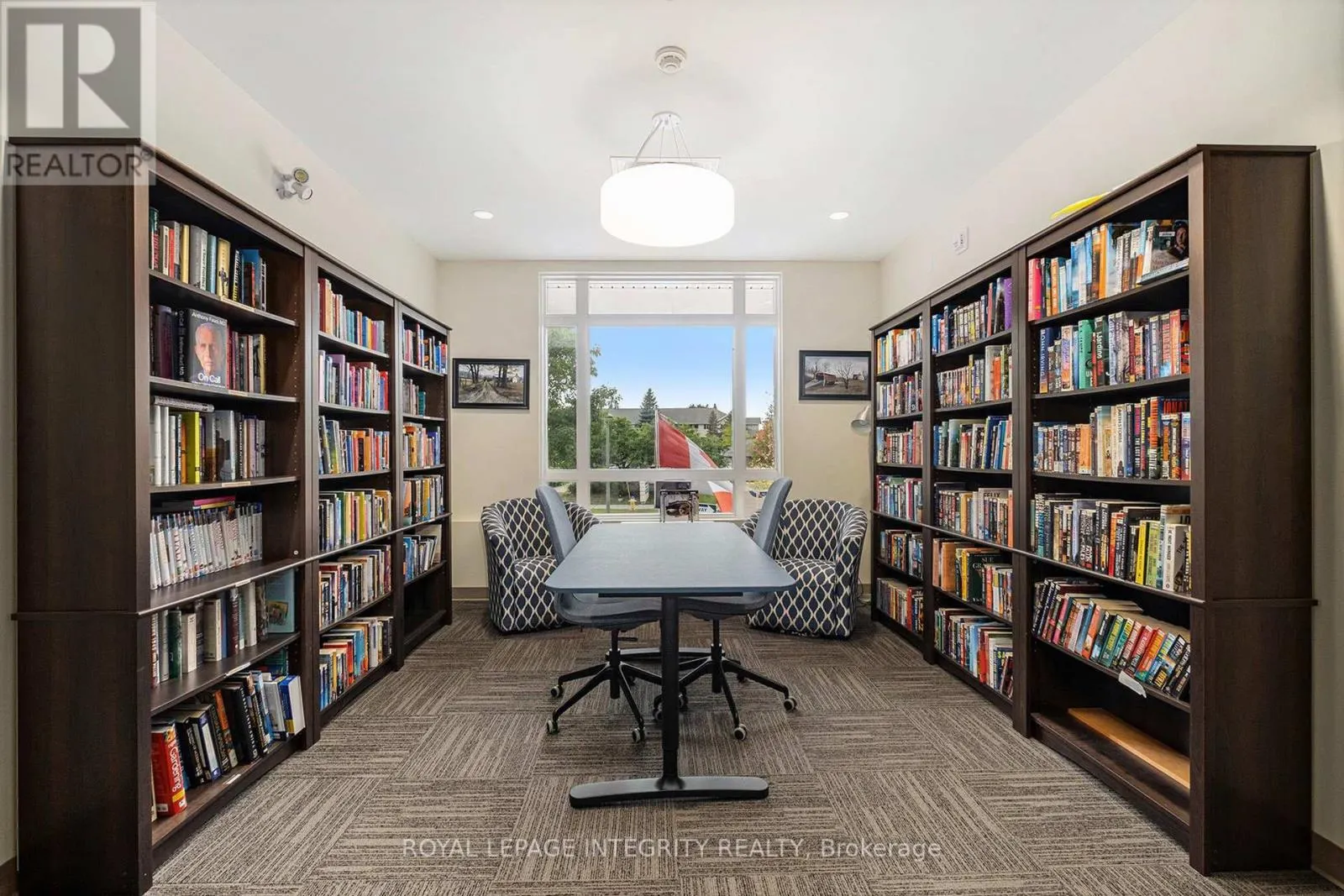 303 - 1 MERIDIAN PLACE