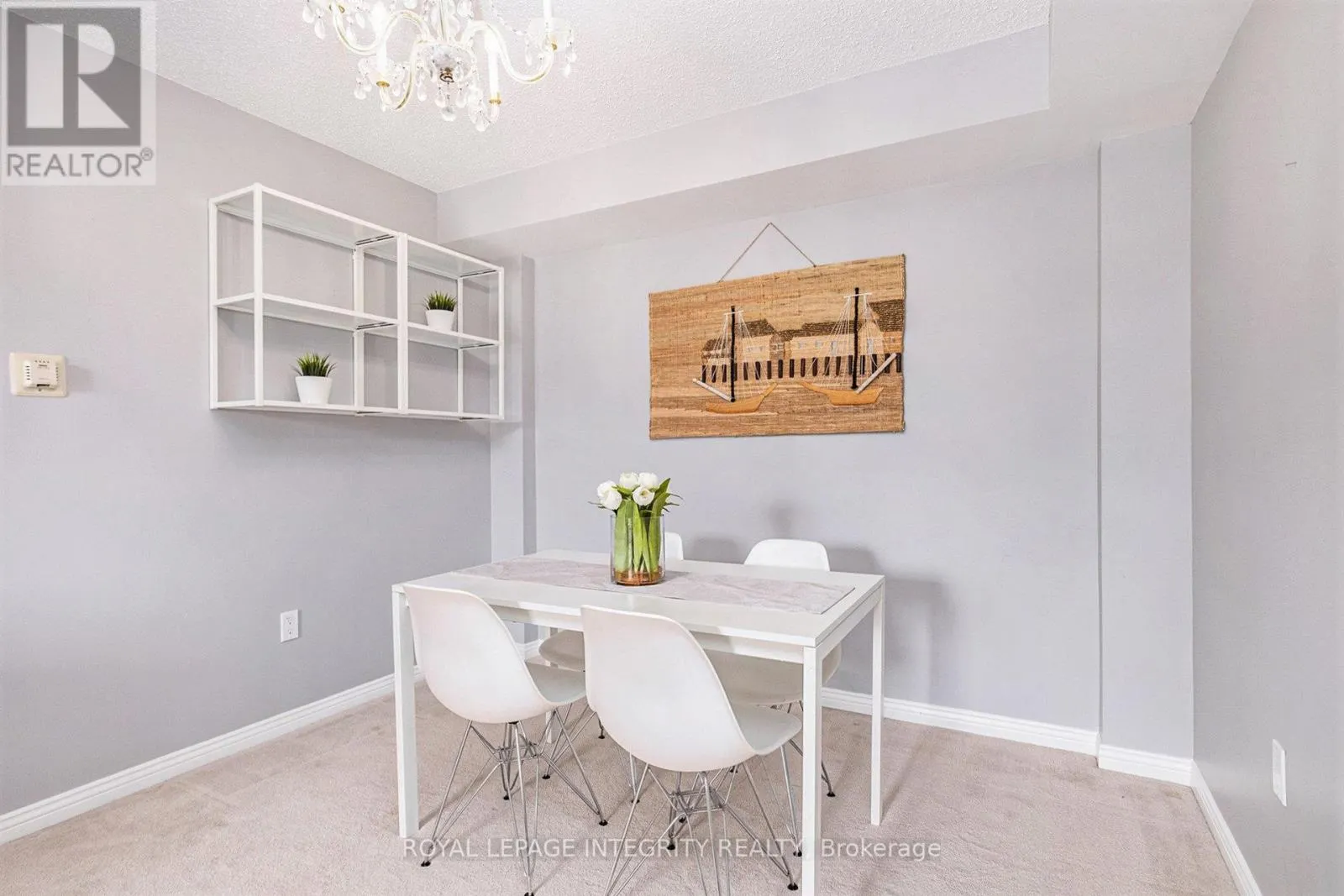 303 - 1 MERIDIAN PLACE