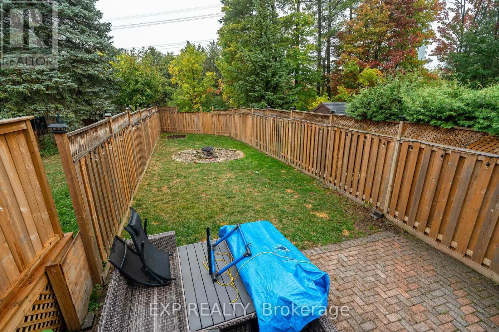 86 FURLONG CRESCENT