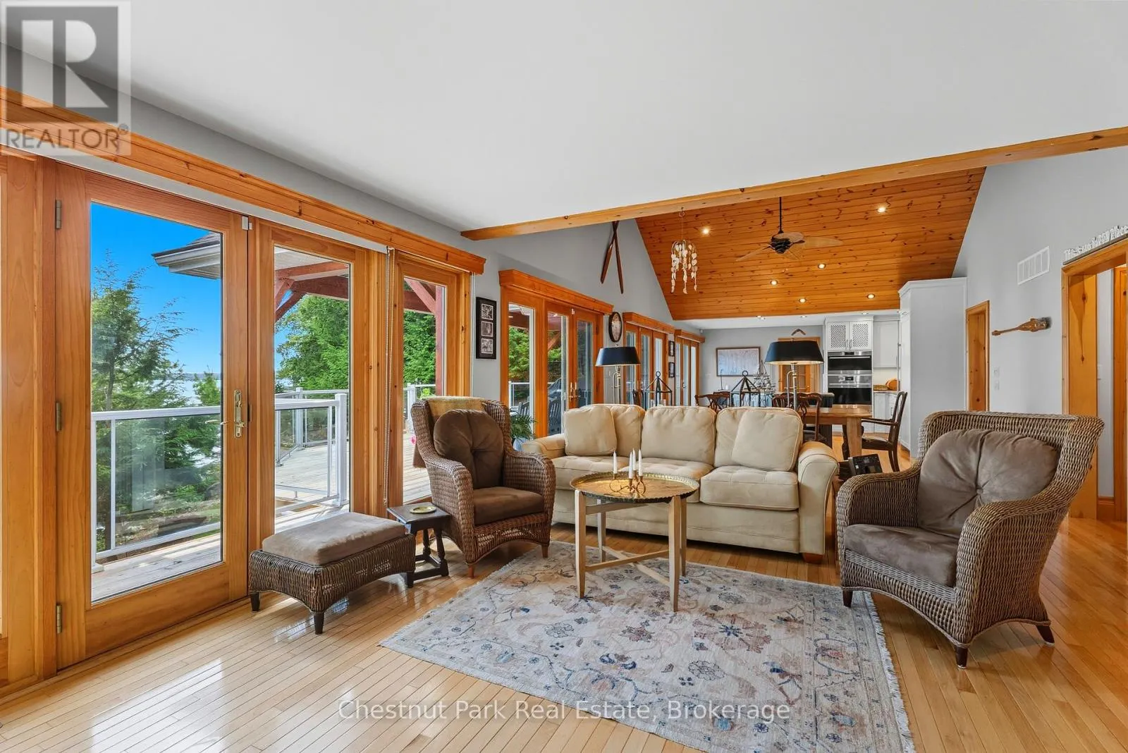 7 - 1092 SCARCLIFFE ROAD, #7