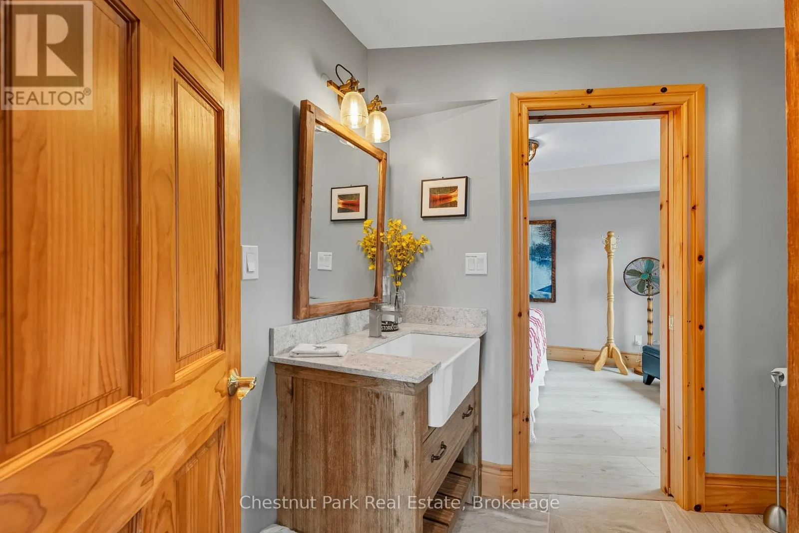 7 - 1092 SCARCLIFFE ROAD, #7